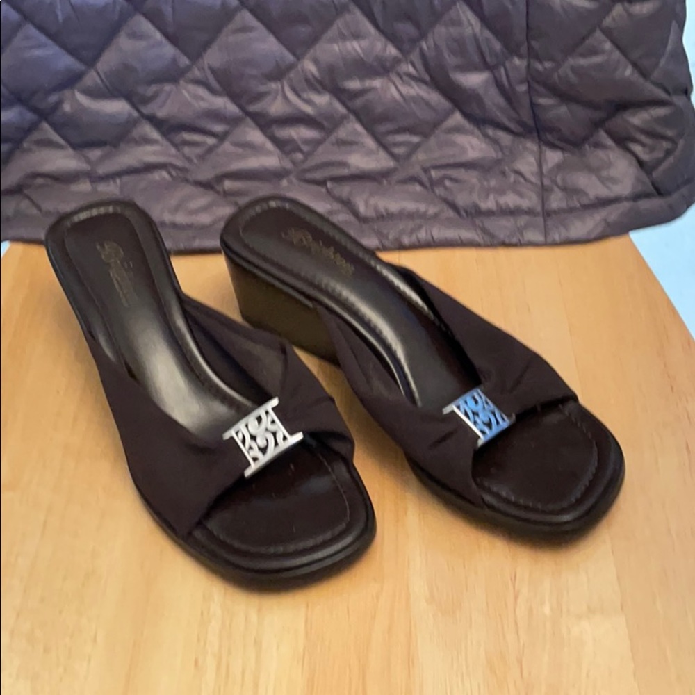 Brighton “Isabel” brown wedge sandals - Picture 3 of 7
